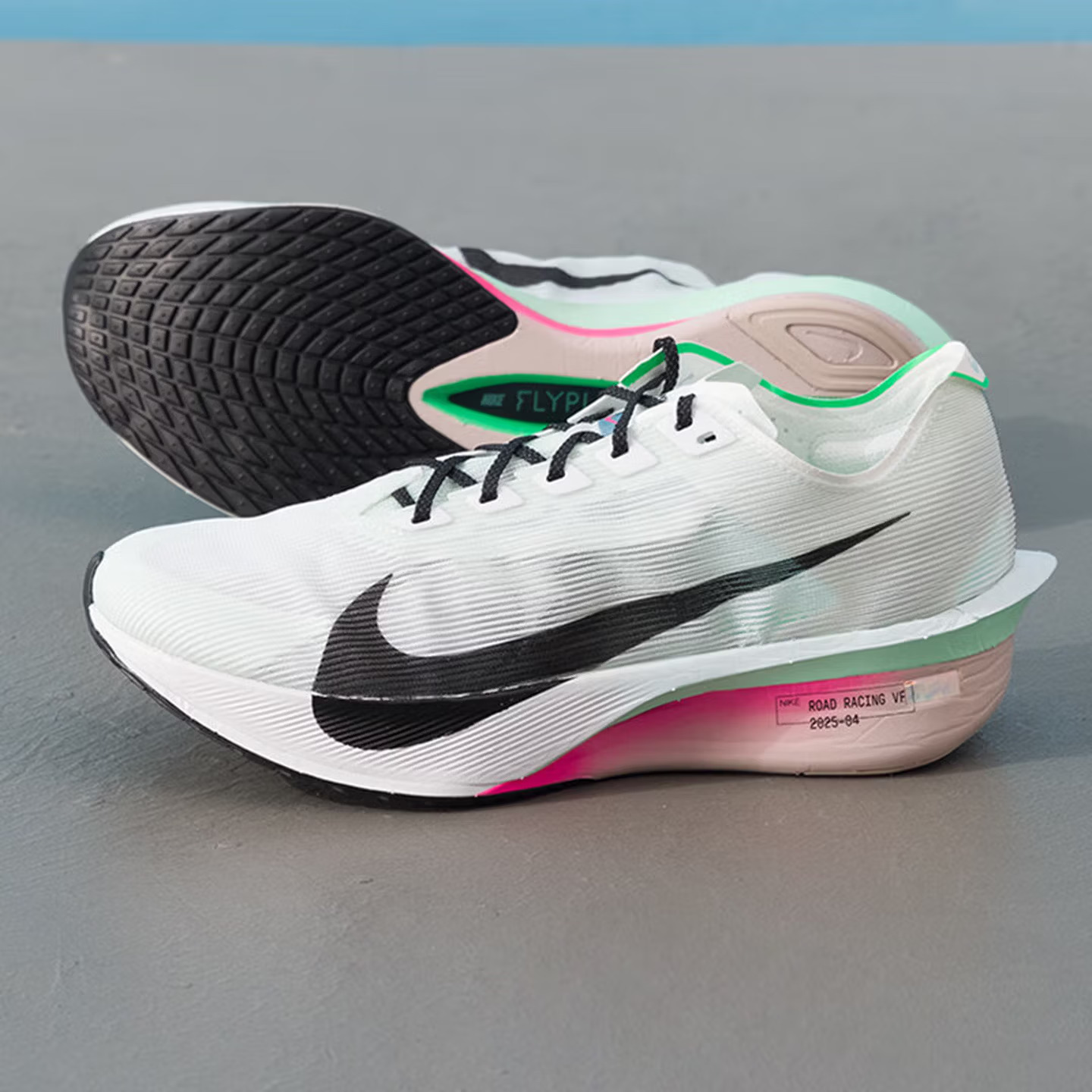 NIKE VAPORFLY 4 Men's Running  - Men Shoes Size Nike recension och pris