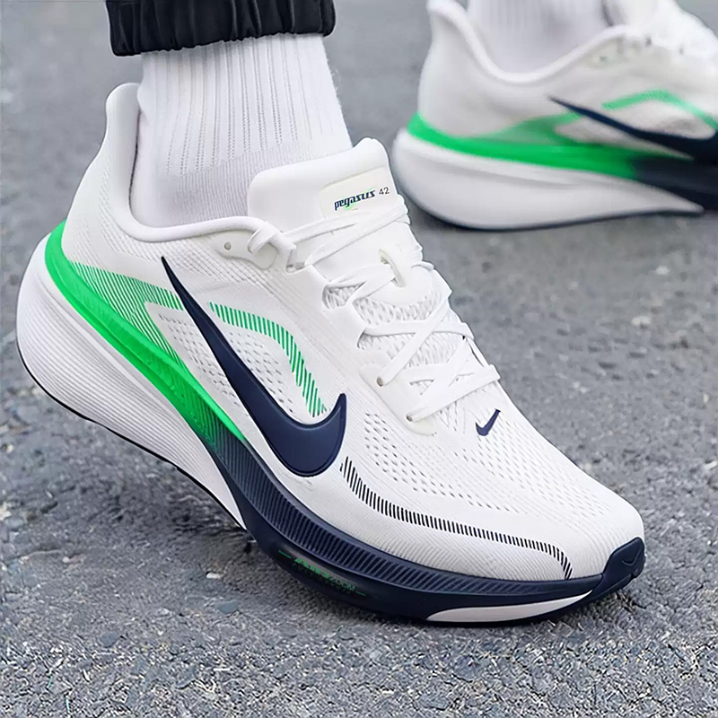NIKE Men's AIR ZOOM PEGASUS 42 - Men Shoes Size Nike recension och pris